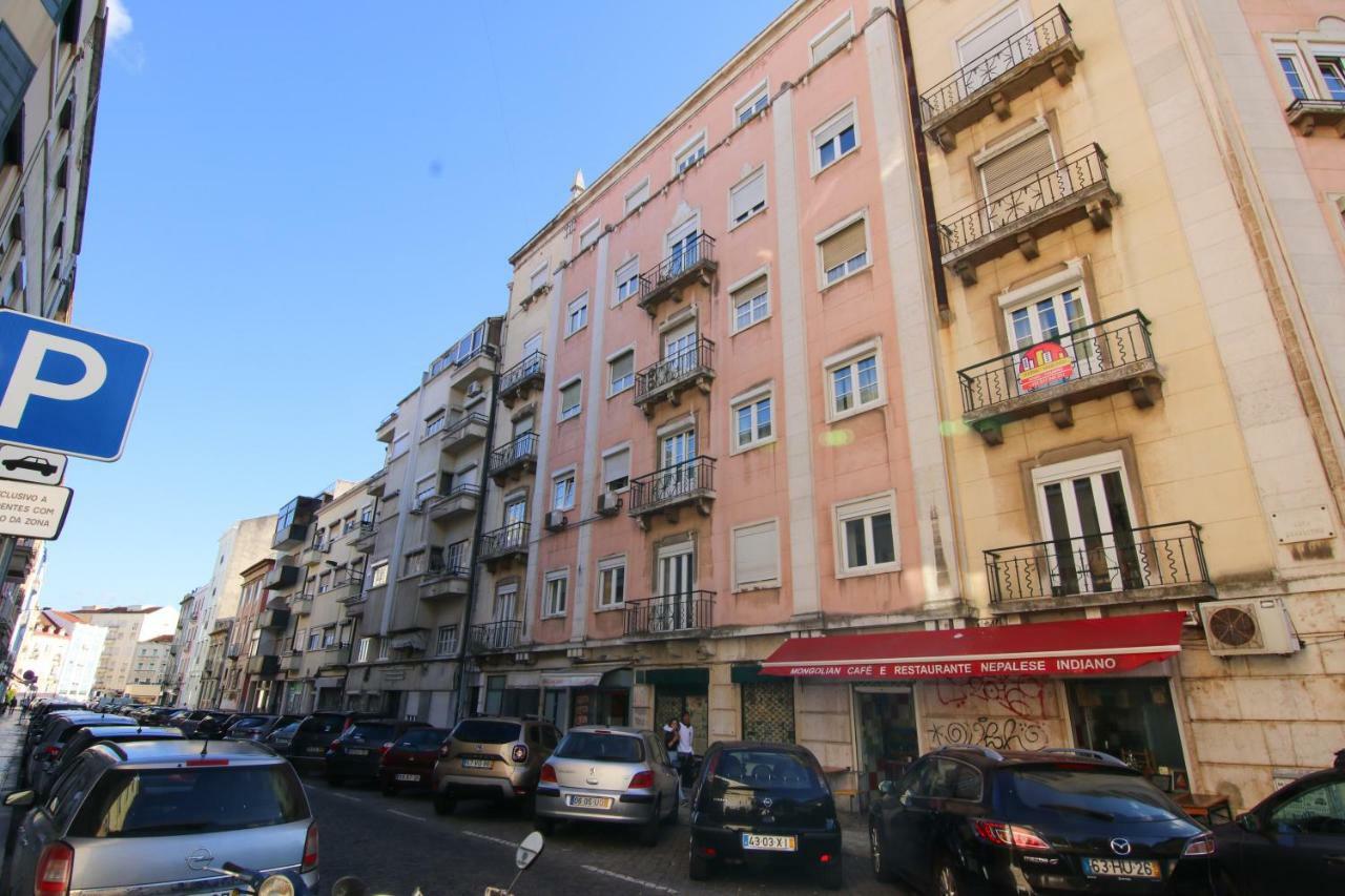Amazing Apartment Fully Renovated In Center Lissabon Buitenkant foto